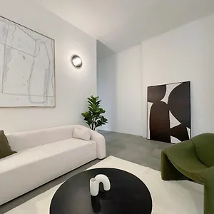 Casa Unica - Spacious & Contemporary - Bullona I Milano